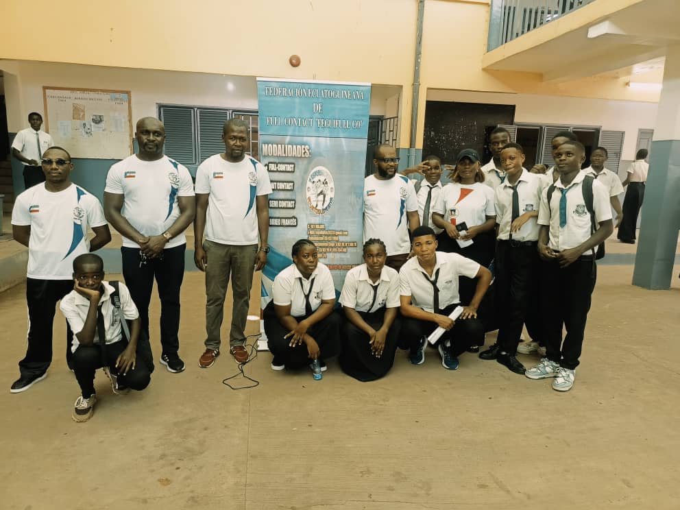 La FEGUIFULL-CO refuerza la promoción del Full Contact en centros educativos de Malabo con seminarios de formación y exhibición deportiva